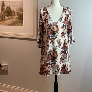 Lulus Shifting Dears Ivory Women Small Slit Sleeve Floral Print Dress